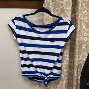 abercrombie kids blue and white striped tee shirt